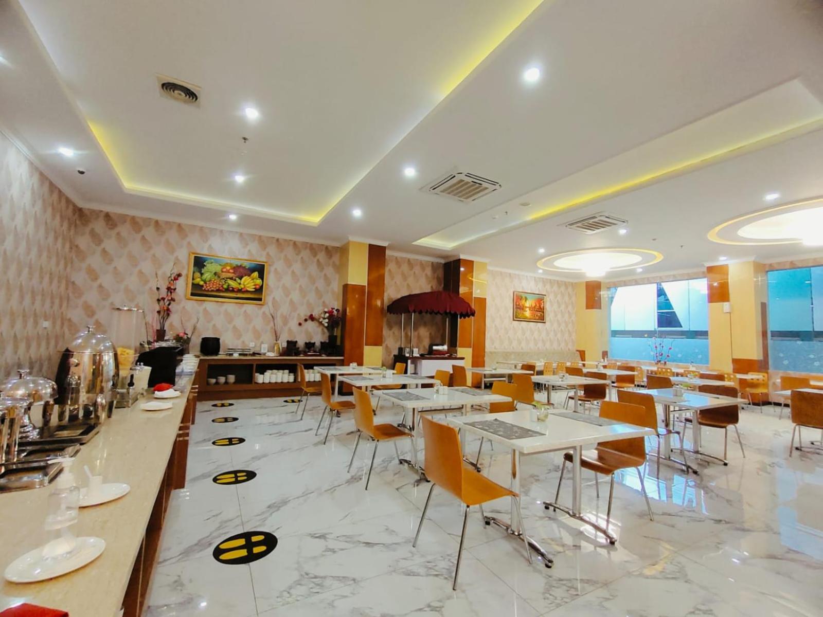 Sindoro Hotel Cilacap By Conary Exterior foto