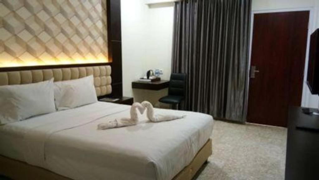 Sindoro Hotel Cilacap By Conary Exterior foto